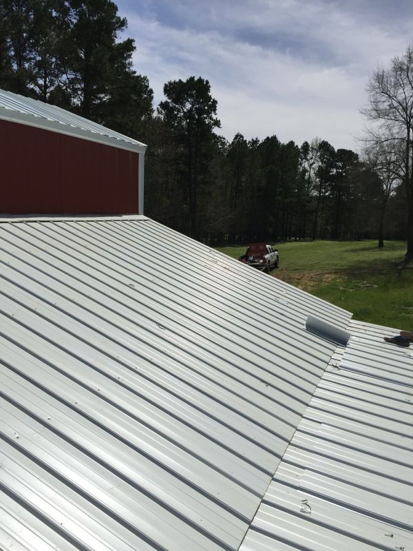 Barn Roof Installation in Northville, MI